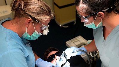 DENTAL NURSE